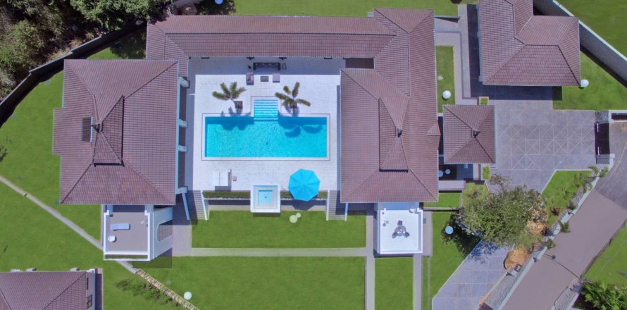 Casa de 4 dormitorios en Hua Hin, Tailandia № 180420