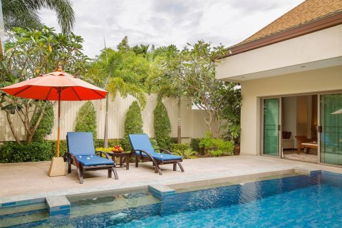 Villa in Phuket, Thailand 3 Schlafzimmer № 156281