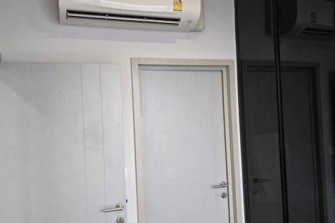 Condominio de 2 dormitorios en Khlong Toei, Bangkok, Tailandia № 146893 - foto 9