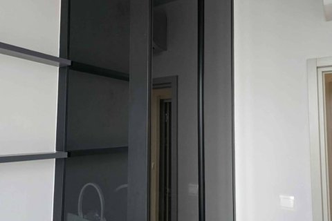 Condominio de 2 dormitorios en Khlong Toei, Bangkok, Tailandia № 146893 - foto 8