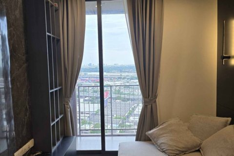 Condominio de 2 dormitorios en Khlong Toei, Bangkok, Tailandia № 146893