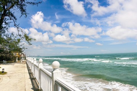 Condominio de 2 dormitorios en Hua Hin, Tailandia № 168553 - foto 28