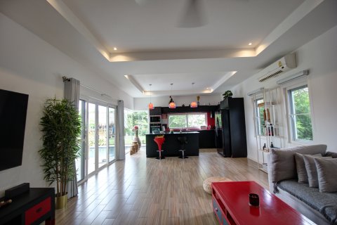 Villa in Hua Hin, Thailand 4 Schlafzimmer № 168551 - Foto 16