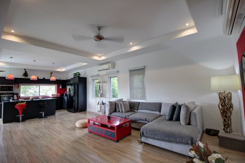 Villa in Hua Hin, Thailand 4 Schlafzimmer № 168551 - Foto 15