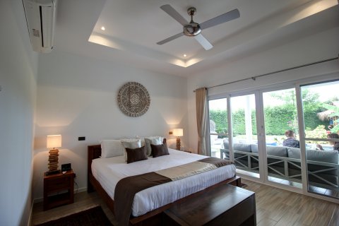 Villa in Hua Hin, Thailand 4 Schlafzimmer № 168551 - Foto 24