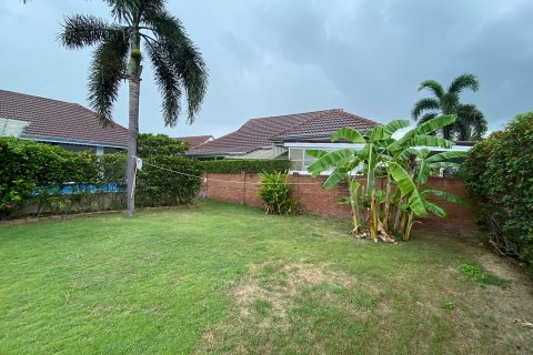 Chalet de 3 dormitorios en Hua Hin, Tailandia № 168549 - foto 4