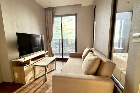 Apartment in Pattaya, Thailand 3 rooms № 159737