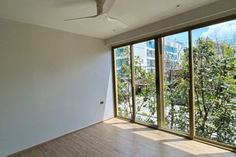 Apartment in Pattaya, Thailand 2 rooms № 159739