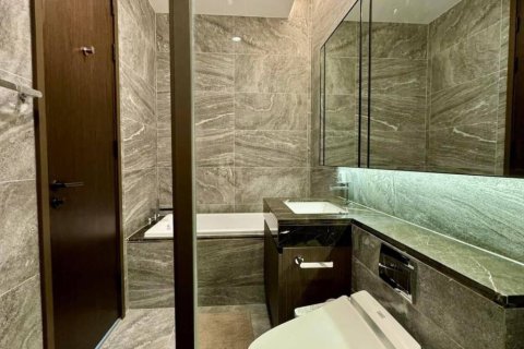 Condominio de 2 dormitorios en Khlong Toei, Bangkok, Tailandia № 156824 - foto 9