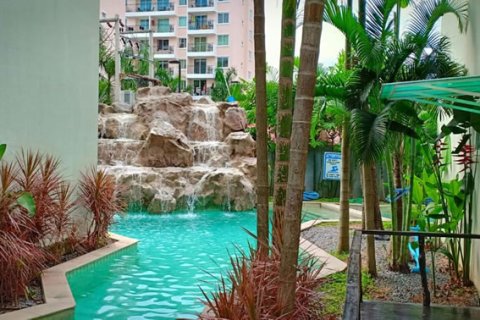 Condominio de 2 dormitorios en Jomtien Beach, Pattaya, Tailandia № 176521 - foto 11
