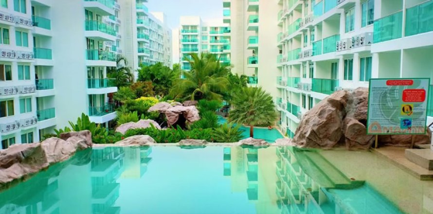 Condominio de 2 dormitorios en Jomtien Beach, Pattaya, Tailandia № 176521