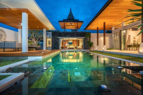 Chalet de 4 dormitorios en Bang Tao, Tailandia № 166435