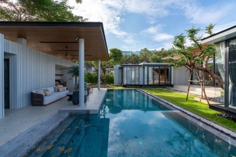 Chalet de 5 dormitorios en Bang Tao, Tailandia № 166434