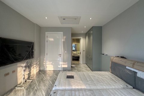 Chalet de 4 dormitorios en Hua Hin, Tailandia № 138980 - foto 18