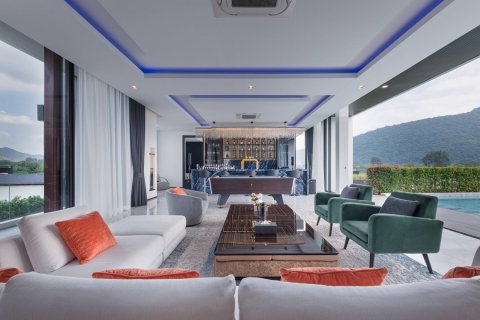 Casa de 5 dormitorios en Prachinburi, Tailandia № 180433 - foto 17