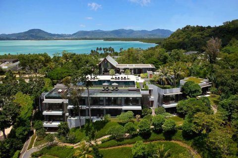 Casa de 10 dormitorios en Phuket, Tailandia № 180429