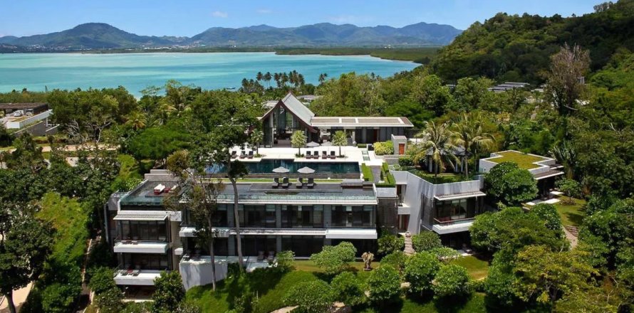 Casa de 10 dormitorios en Phuket, Tailandia № 180429