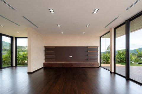 Casa de 4 dormitorios en Hua Hin, Tailandia № 180435 - foto 14