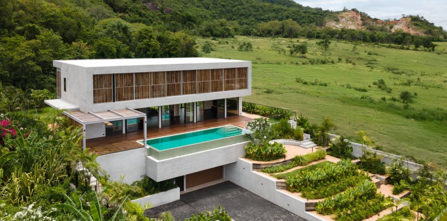 Casa de 4 dormitorios en Hua Hin, Tailandia № 180435