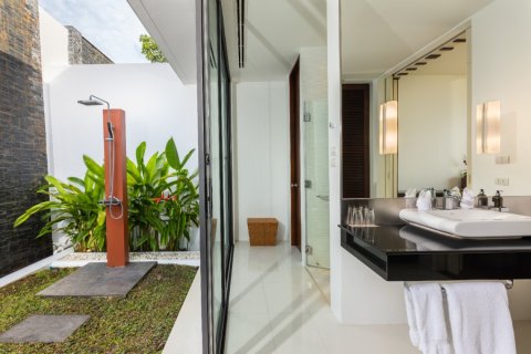 Casa de 5 dormitorios en Phuket, Tailandia № 180434 - foto 21