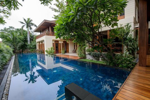 Casa de 5 dormitorios en Bangkok, Tailandia № 180432 - foto 4