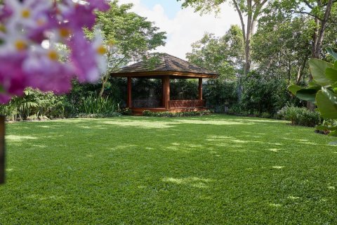 Casa de 5 dormitorios en Bangkok, Tailandia № 180432 - foto 6