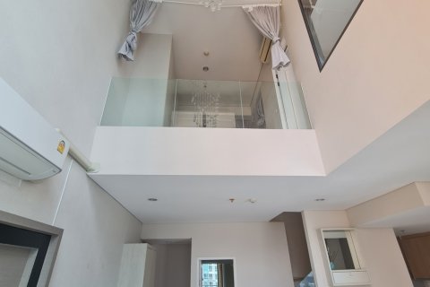 Eigentumswohnung in Bangkok, Thailand, 1 Schlafzimmer  № 143131