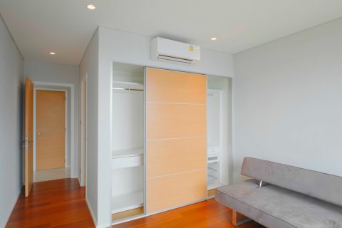 Condominio de 3 dormitorios en Bangkok, Tailandia № 143127 - foto 13