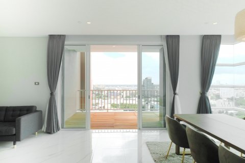 Condominio de 3 dormitorios en Bangkok, Tailandia № 143127 - foto 7