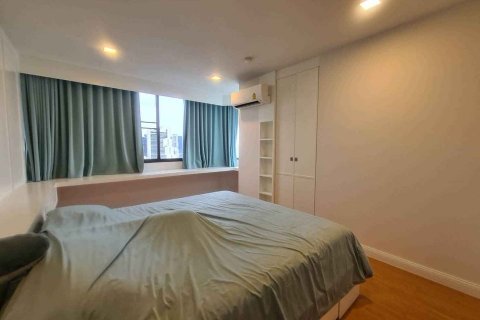 Condominio de 2 dormitorios en Bangkok, Tailandia № 143129 - foto 10