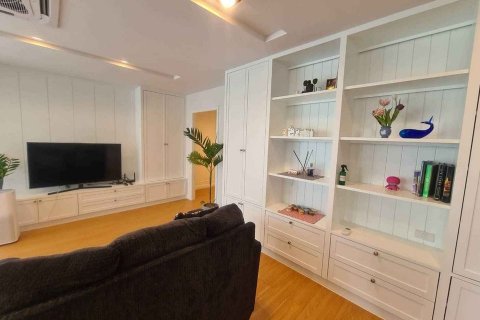 Condominio de 2 dormitorios en Bangkok, Tailandia № 143129 - foto 4