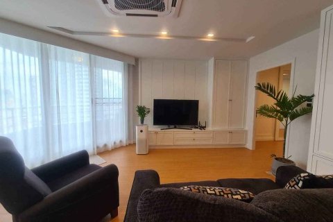 Condo à Bangkok, Thaïlande, 2 chambres  № 143129