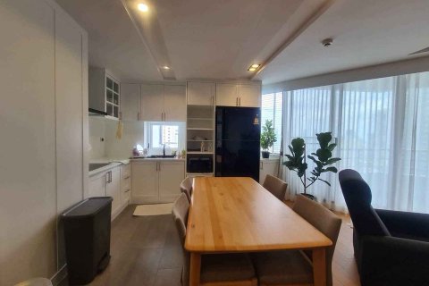 Condominio de 2 dormitorios en Bangkok, Tailandia № 143129 - foto 8