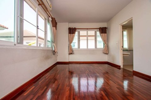 Haus in Chiang Mai, Thailand 3 Schlafzimmer № 175569 - Foto 20