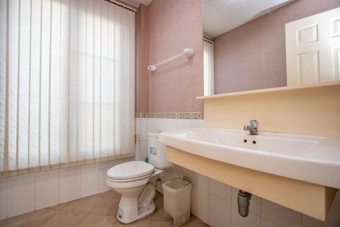 Haus in Chiang Mai, Thailand 3 Schlafzimmer № 175569 - Foto 9