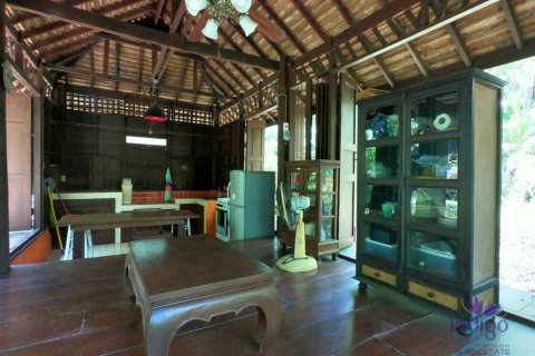 Casa de 4 dormitorios en San Pa Tong, Tailandia № 200374 - foto 7