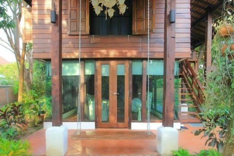 Casa de 4 dormitorios en San Pa Tong, Tailandia № 200374 - foto 14