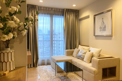 Condo in Bangkok, Thailand, 1 bedroom № 197434 - photo 2