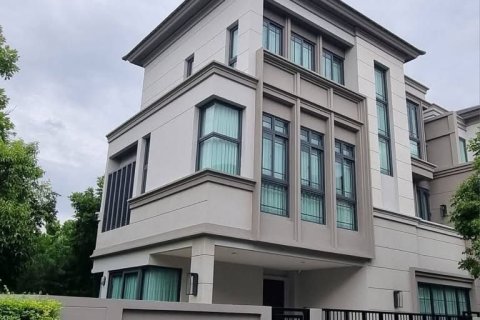 Casa de 4 dormitorios en Prawet, Bangkok, Tailandia № 173677