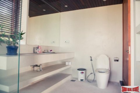 Chalet de 6 dormitorios en Ko Samui, Tailandia № 203088 - foto 3