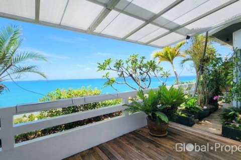 Condominio de 1 dormitorio en Pattaya, Tailandia № 163968 - foto 2