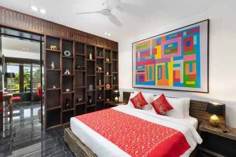 Chalet de 7 dormitorios en Kathu, Tailandia № 147057 - foto 18