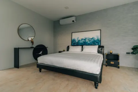 Chalet de 4 dormitorios en Phuket, Tailandia № 116329 - foto 11