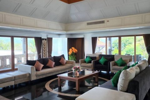 Chalet de 13 dormitorios en Kathu, Tailandia № 116325 - foto 9