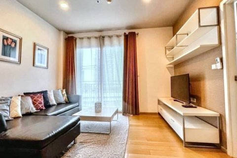 Condo in Khlong San, Bangkok, Thailand, 1 bedroom  № 116327