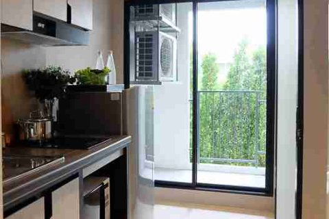 Condominio de 1 dormitorio en Bangkok, Tailandia № 208622 - foto 3