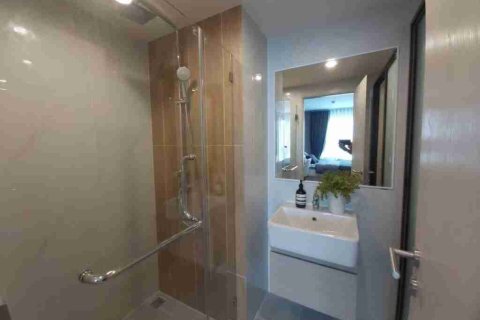 Condominio de 1 dormitorio en Bangkok, Tailandia № 208626 - foto 28