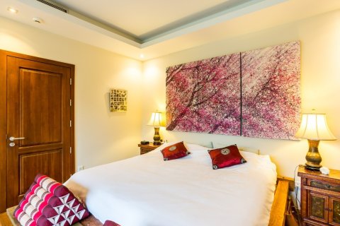 Chalet de 3 dormitorios en Hua Hin, Tailandia № 168778 - foto 30
