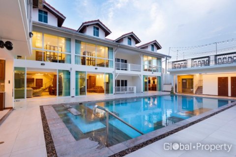 Gewerbeimmobilie in Pattaya, Thailand № 170357