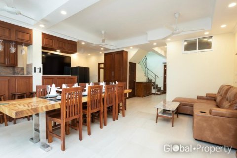 Local comercial en Pattaya, Tailandia № 170357 - foto 14
